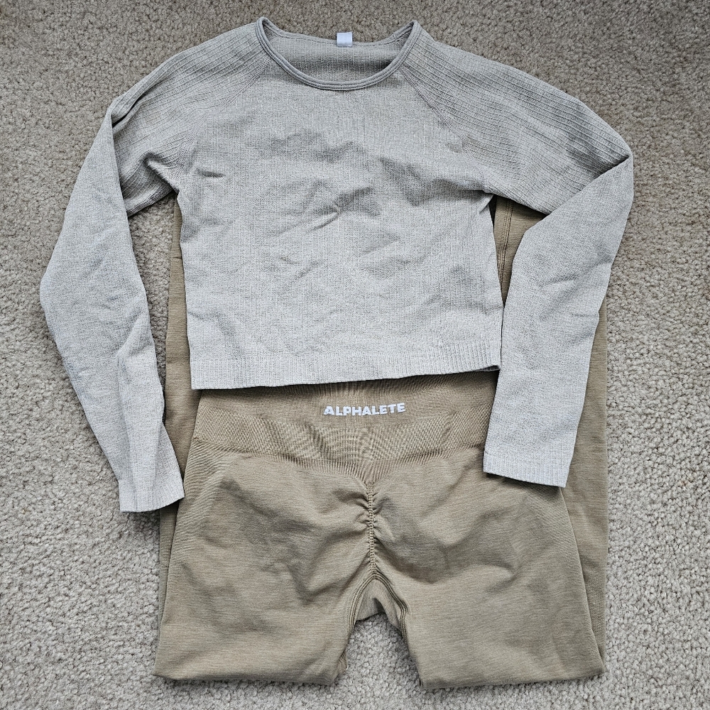 Alphalete amplify leggings long sleeve crop top set tan brown size medium